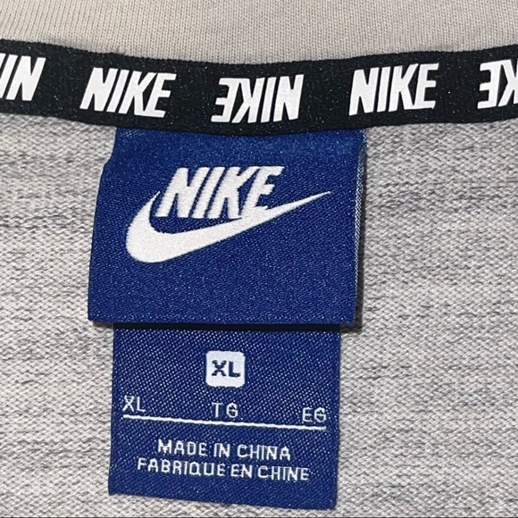 Nike Woman Hoody Jacket Size XL - Picture 7 of 8